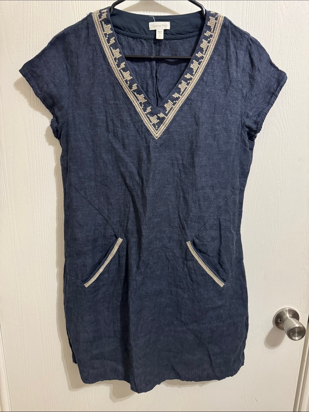 Garnet Hill Linen Embroidered Pocket Dress V Neck Women's 6 Soft Denim Linen